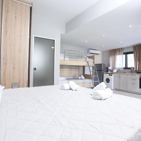 בניטסס Corfu Gold Luxury Suites מראה חיצוני תמונה