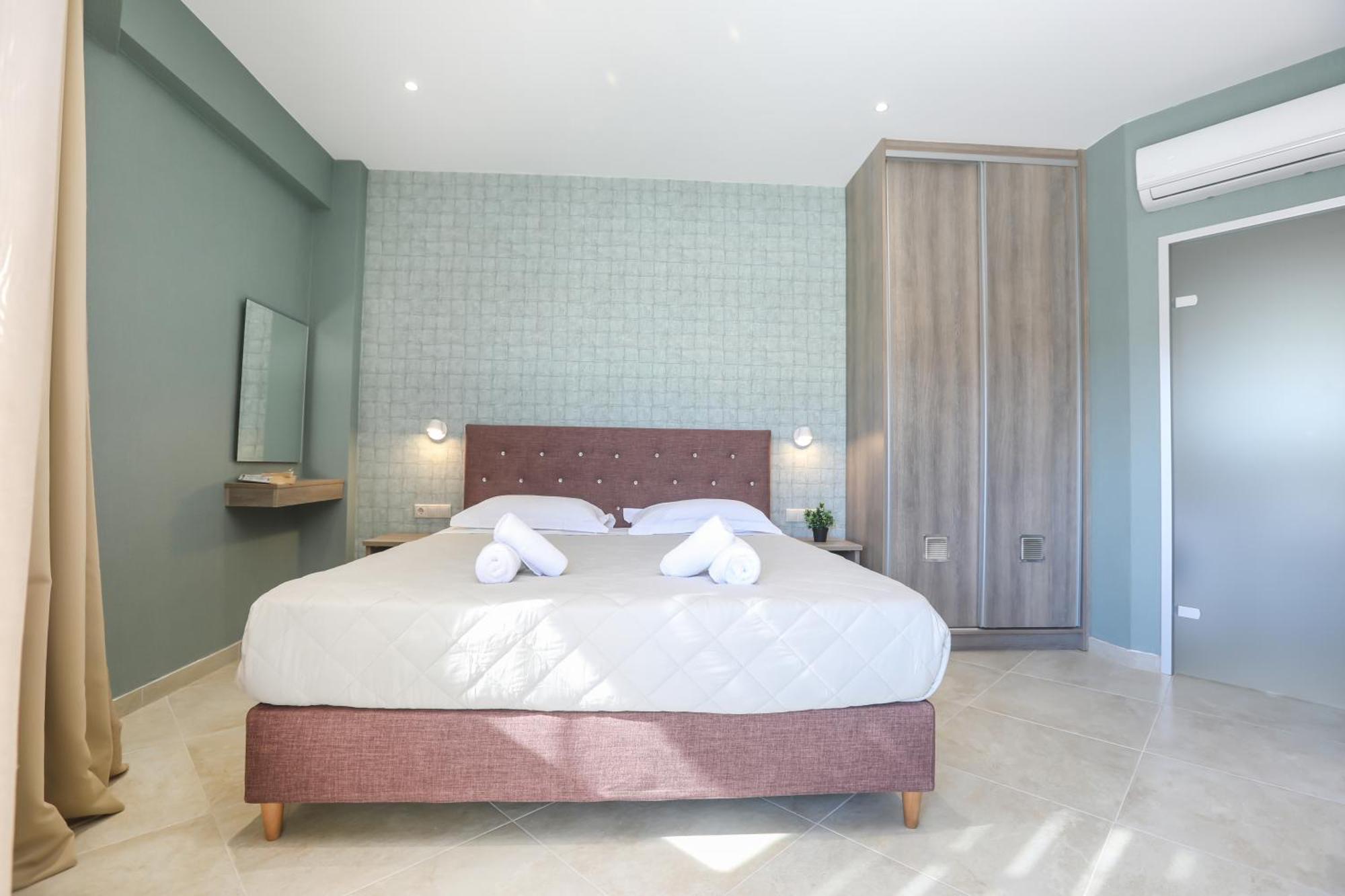 בניטסס Corfu Gold Luxury Suites מראה חיצוני תמונה