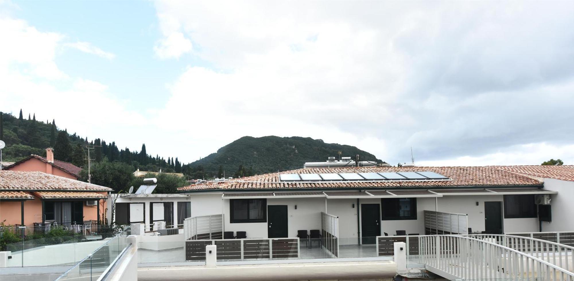 בניטסס Corfu Gold Luxury Suites מראה חיצוני תמונה
