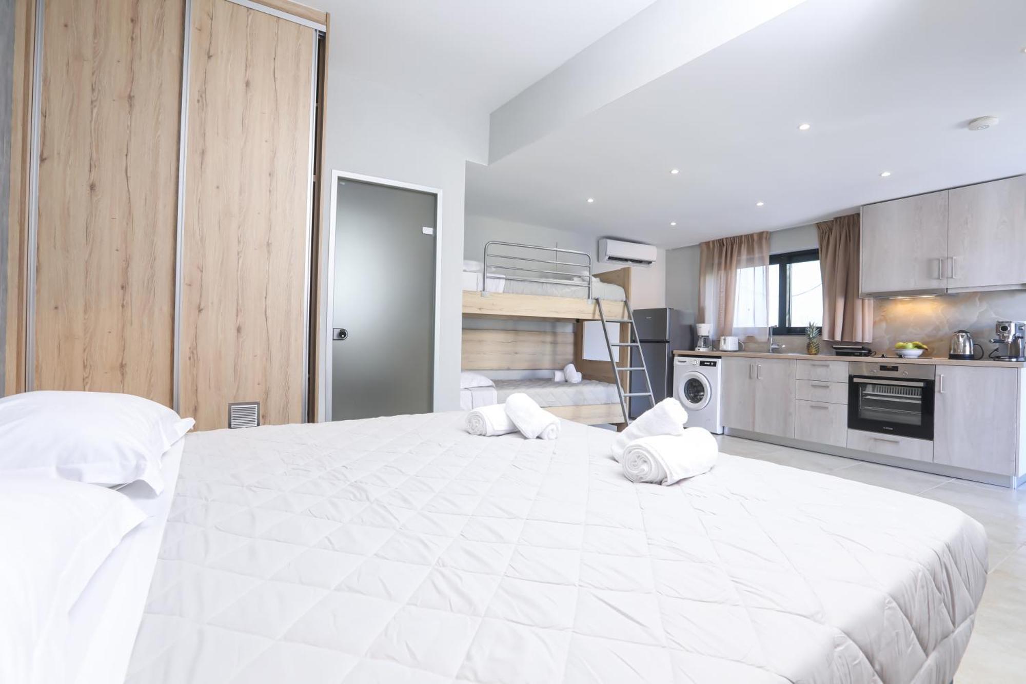 בניטסס Corfu Gold Luxury Suites מראה חיצוני תמונה